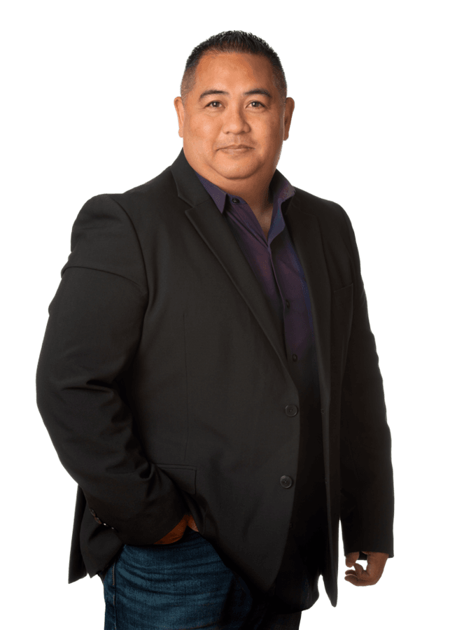Real Estate Agent Mark Bautista